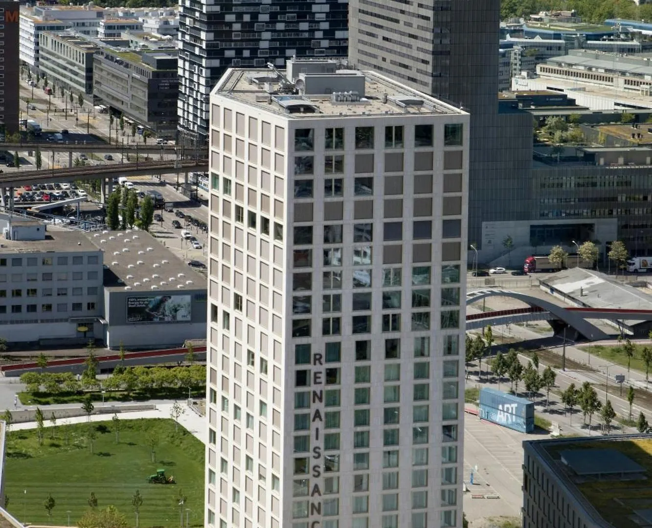 Renaissance Zurich Tower Hotel