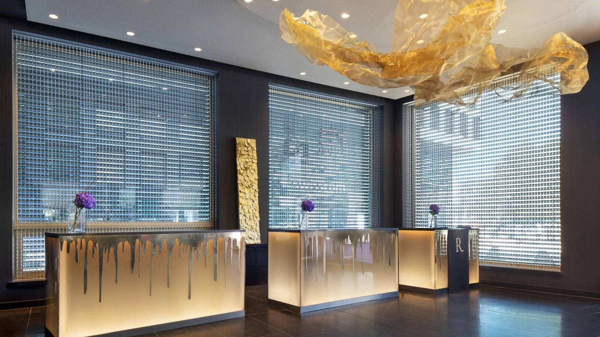 Renaissance Zurich Tower Hotel 5*,  İsviçre