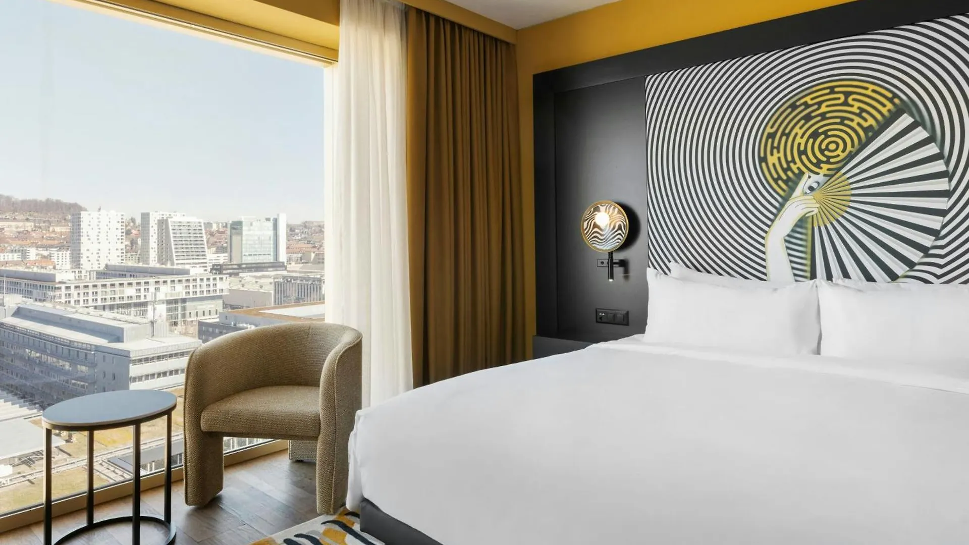 *****  Renaissance Zurich Tower Hotel Suiza