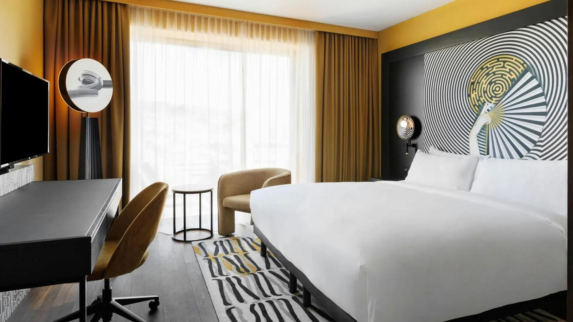 Renaissance Zurich Tower Hotel 5*,  Suiza