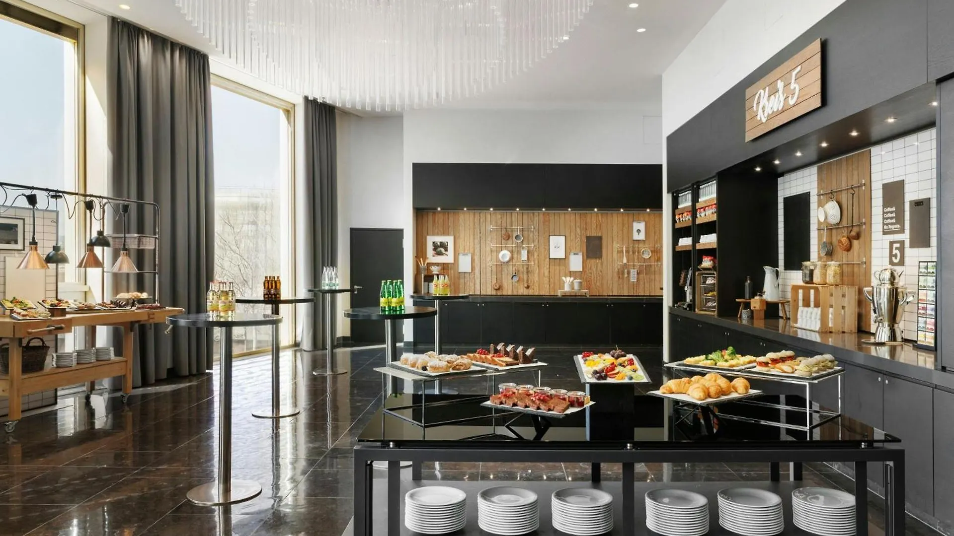 Renaissance Zurich Tower Hotel