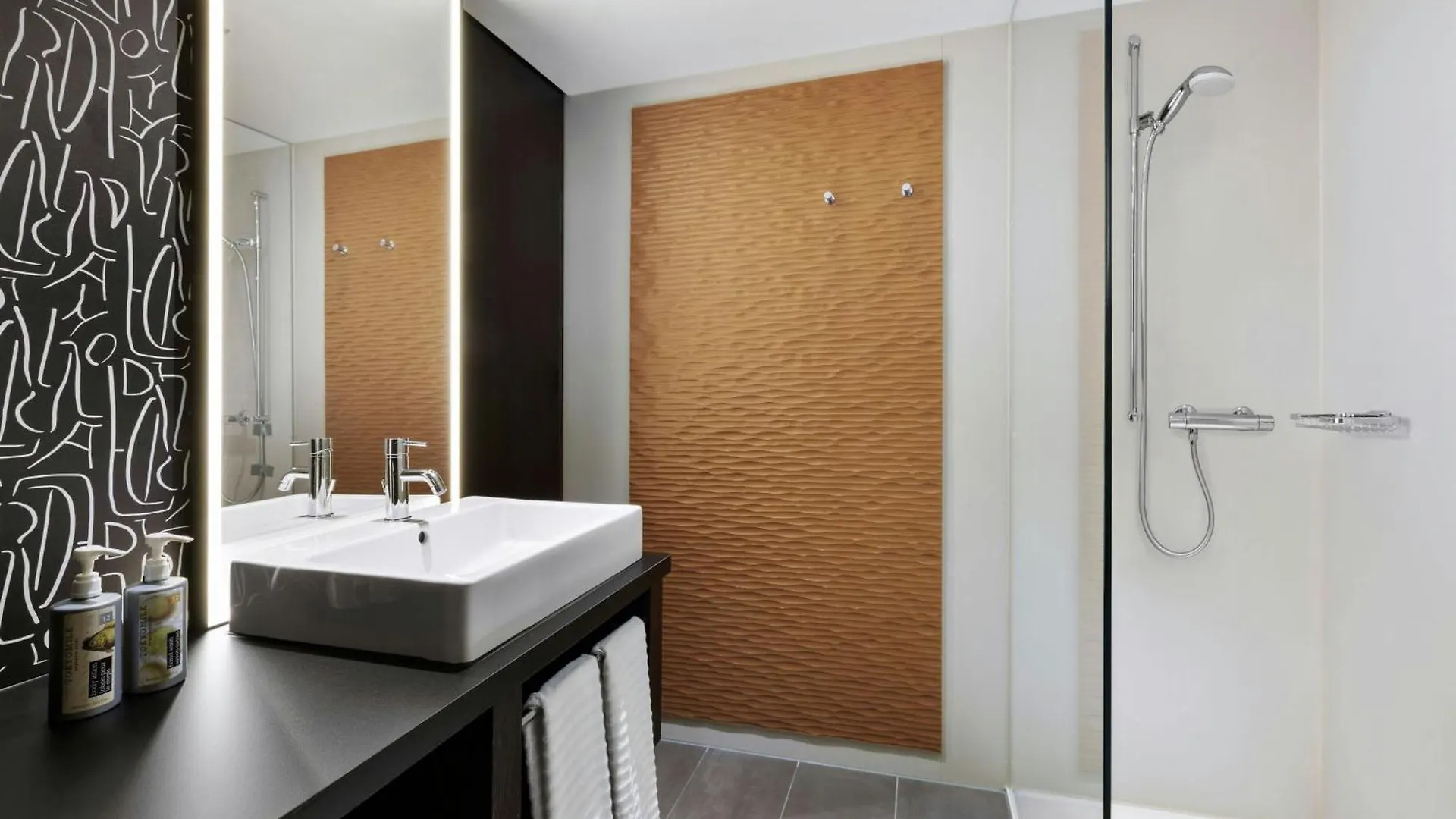 *****  Renaissance Zurich Tower Hotel Switzerland
