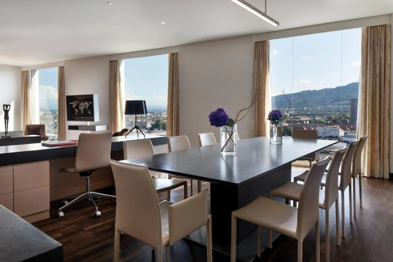 Renaissance Zurich Tower Hotel